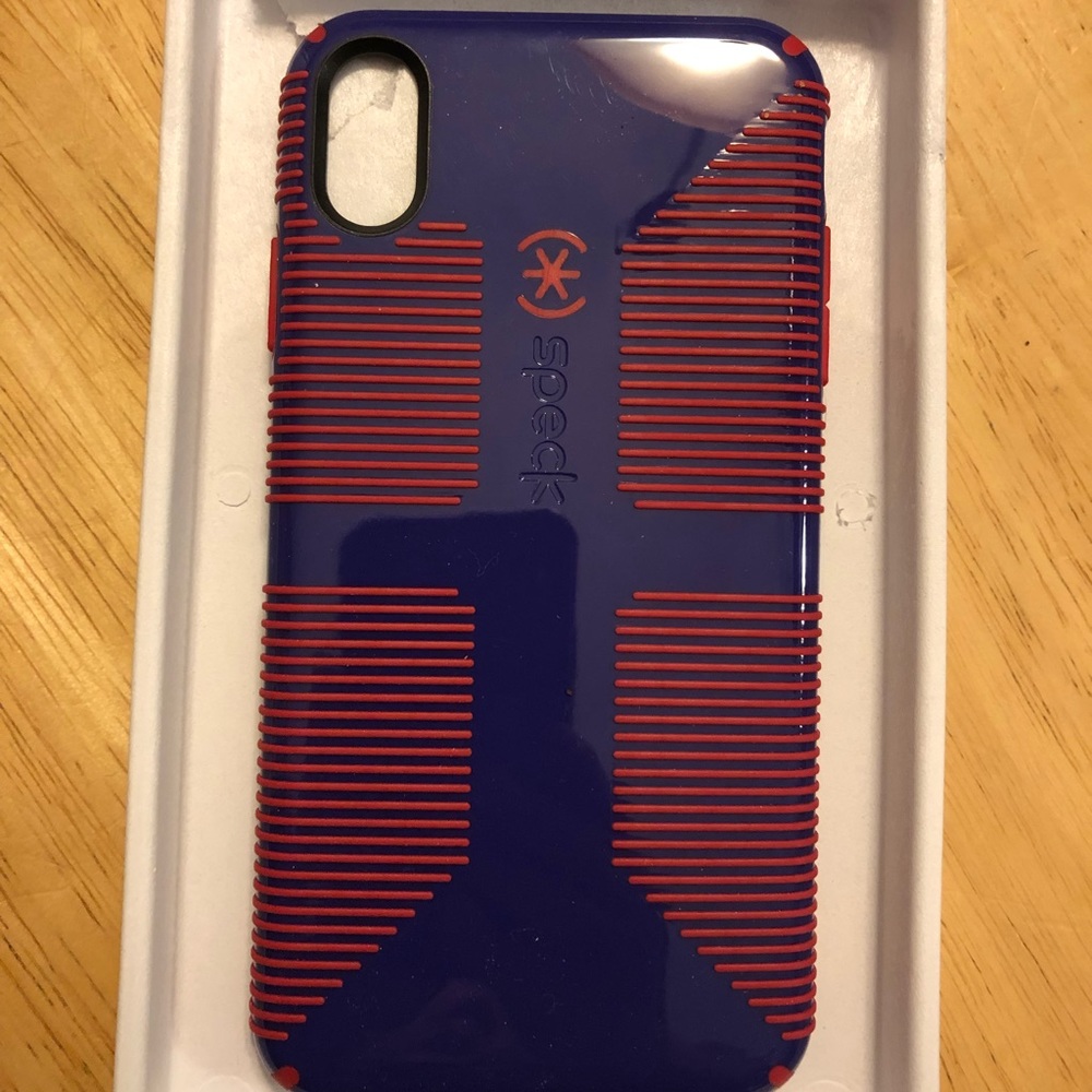 NWOT • iPhone Xs Max phone case